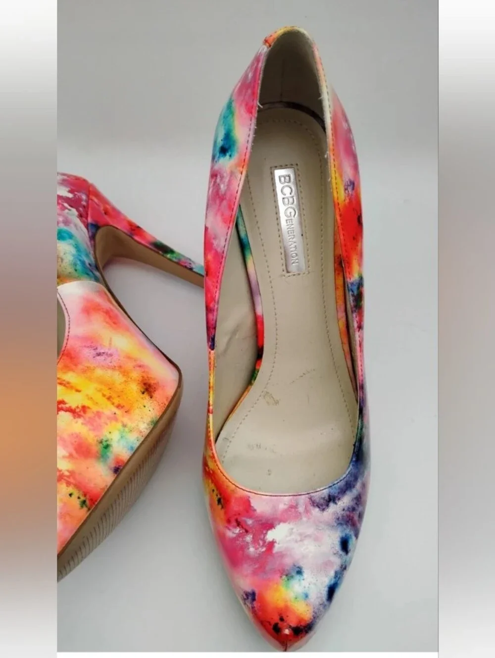 BCBGeneration Multicolor Watercolor Print Platform Pumps Size 8.5